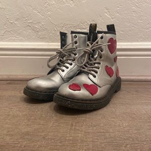 Dr. Martens Doc 1460 Combat Boots Youth Girls 3 Silver Red Hearts Glitter Zip